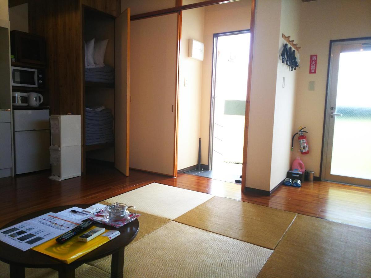 Urban Condominium Wafutei Naha Bagian luar foto